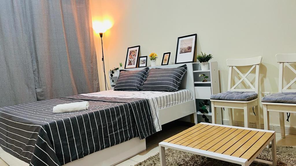 Beautiful Bedroom In Al Barsha Near Mashreq Metro Dubai Exterior photo
