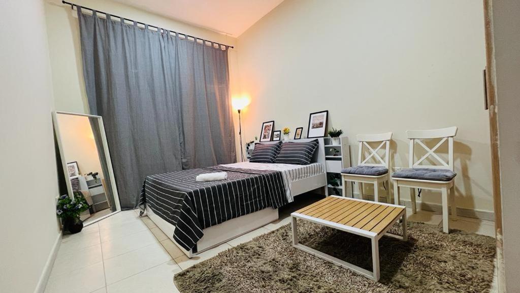 Beautiful Bedroom In Al Barsha Near Mashreq Metro Dubai Exterior photo